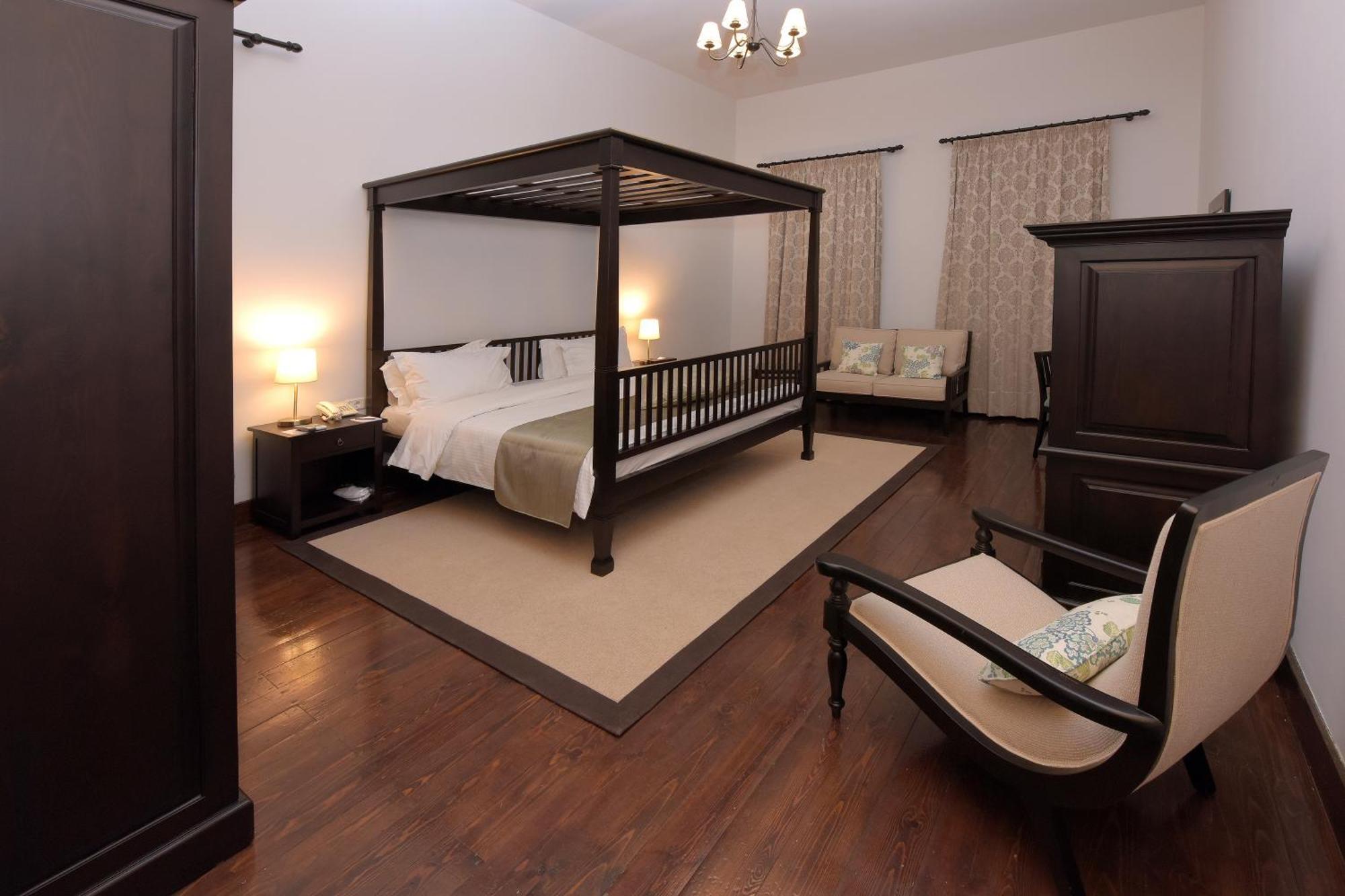 Via Mina Hotel El Mina Luaran gambar